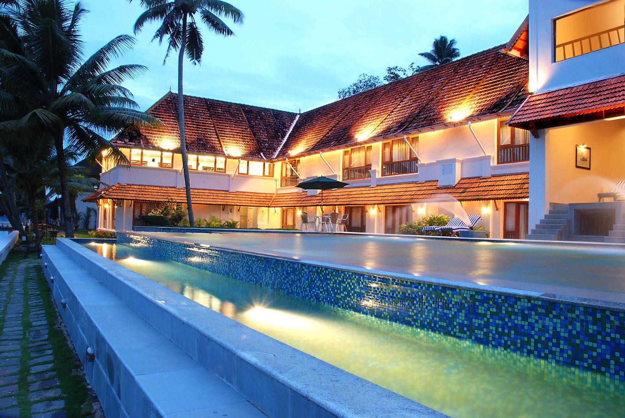 Lemon Tree Vembanad Lake Resort, Kerala Alappuzha Eksteriør billede